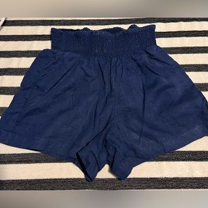 Women’s Linen Shorts